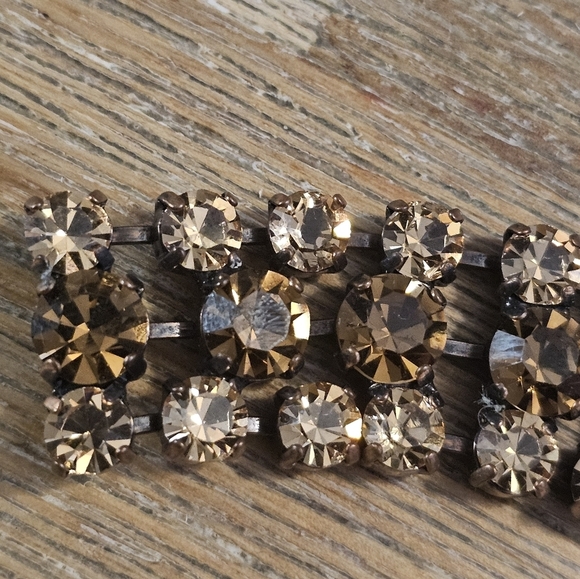 Estate Vintage Juliana Amber Glass Rivoli 3 Row Gold Tone Bracelet - Picture 9 of 12